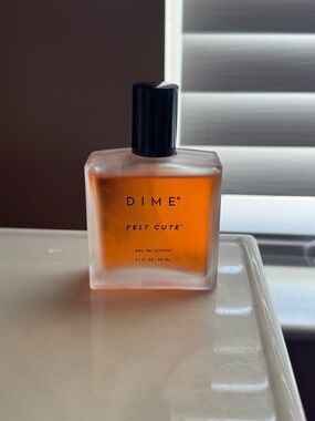 DIME Felt Cute Eau de Toilette - Amber Bottle